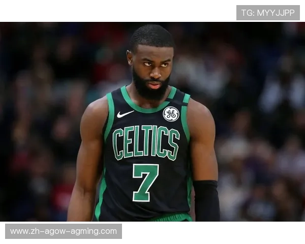 火箭队球员布朗与球队的紧密关系及合作成果